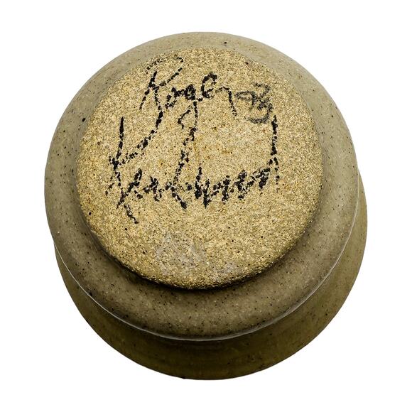 Handcrafted Beige Ceramic Stoneware Dreams 5.5" D Bowl Dish Pottery Signed - Picture 4 of 8